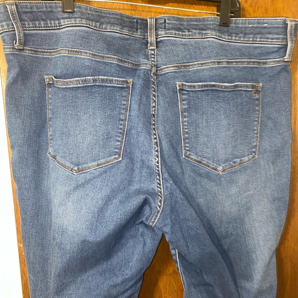 Lularoe Dark Wash Distressed Jeans - Picture 6 of 6